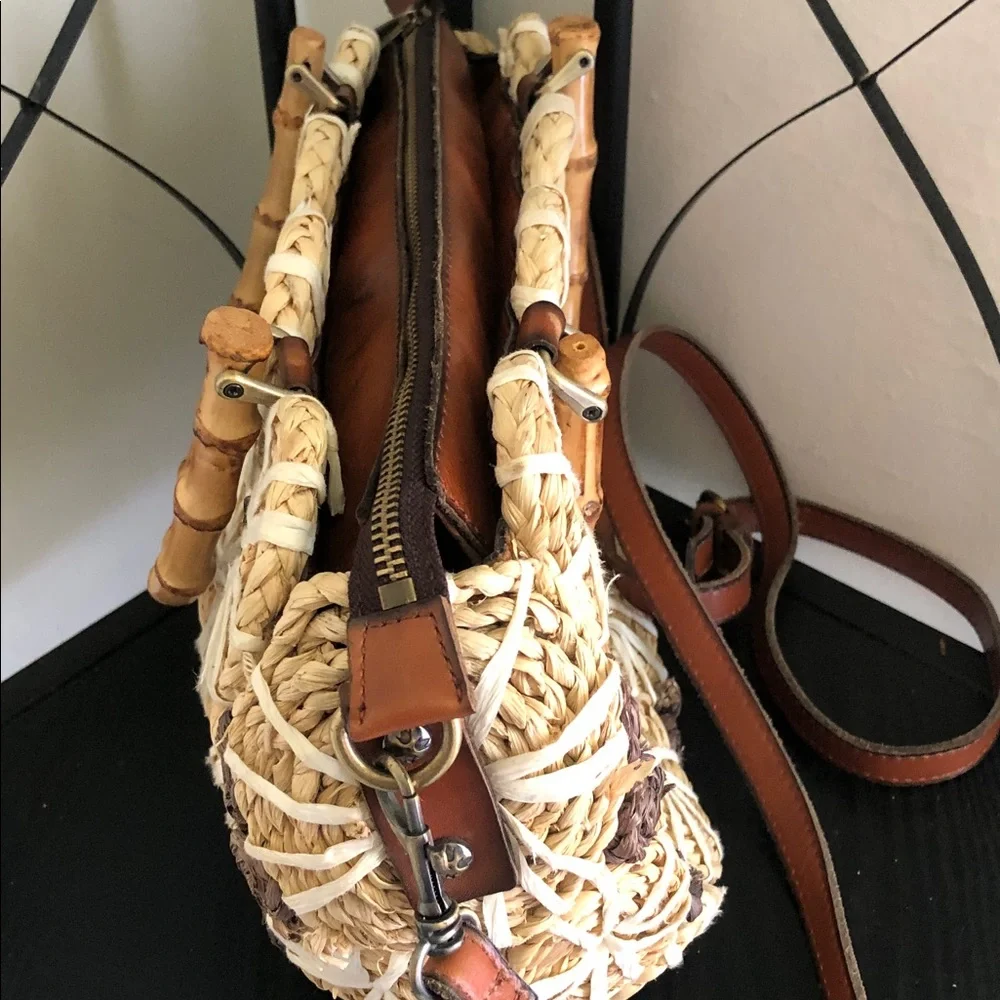 Patricia Nash rare Y2k palmarola satchel Woven Straw bamboo  - Cream & Brown